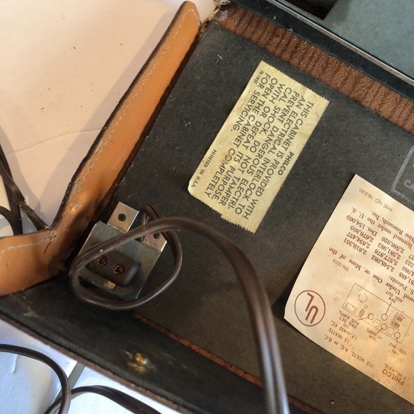 VINTAGE Philco E-675-124 Radio with Leather Case #F31 - Picture 7 of 10
